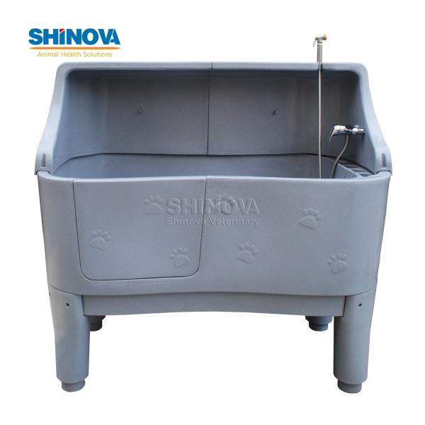 Пластиковая Ванна